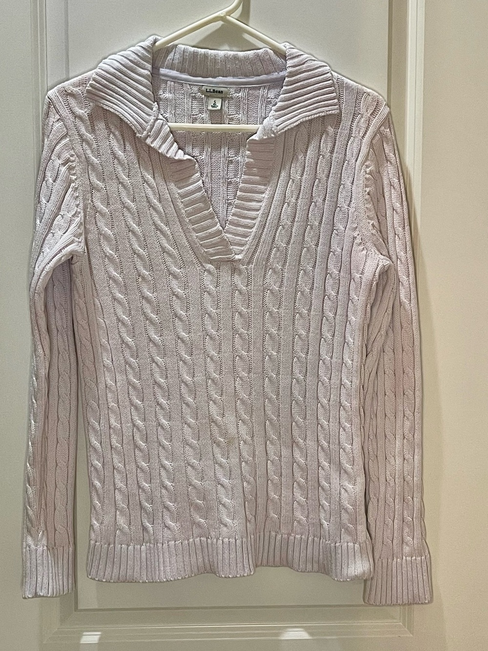 L.L. Bean Cable-Knit 100% Cotton V-Neck Sweater in Pale Lavender S